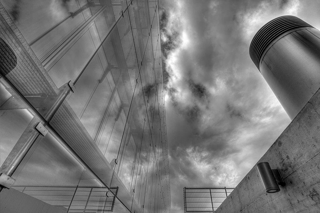 bern hauptbahnhof bern-city, bern, switzerland, urbanexploration, schwarz-weiss, bw, hdr hdri tonemapped